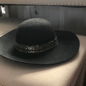 BEBE hat
